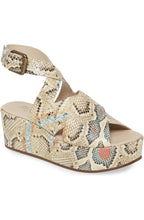 Load image into Gallery viewer, Matisse Runaway Sandal
